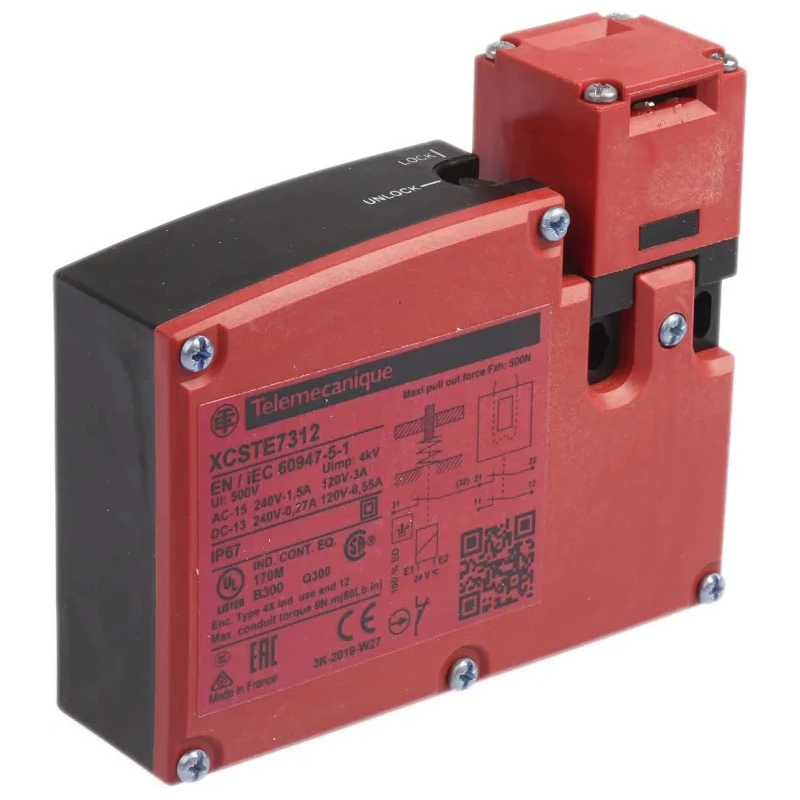 Telemecanique Sensors XCS-TE Series Solenoid Interlock Switch Power to Unlock 24V AC/DC 10VA XCSTE7312