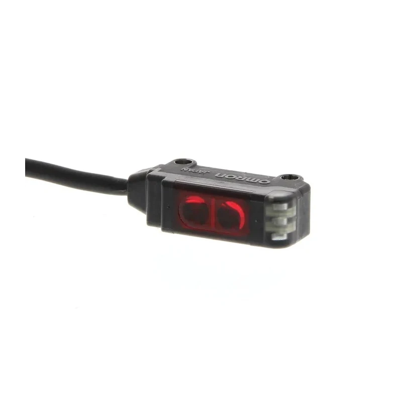 Omron Retroreflective Photoelectric Sensor Block Sensor 5 mm to 15 mm Detection Range NPN Output IP67 E3T-SL11 2M