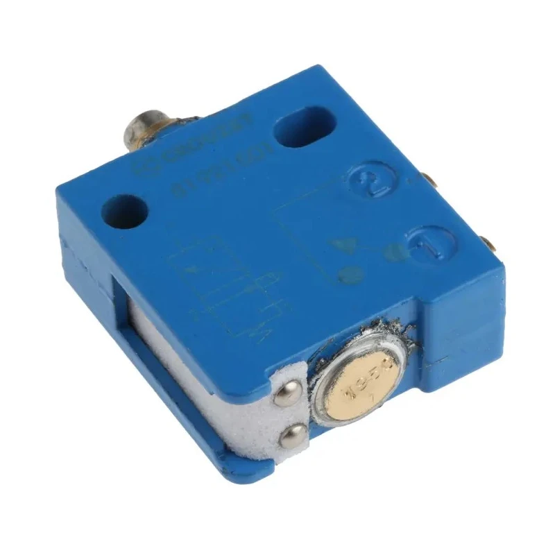 Crouzet Plunger Pneumatic Manual Control Valve 81 Series, BSP M12 x 1, 3/2 Valve Function, Maximum Pressure 8 bar 81921501