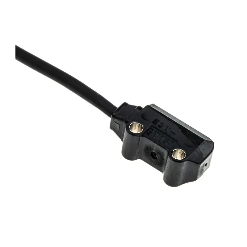 Omron Through Beam Photoelectric Sensor, Block Sensor, 1 m Detection Range, PNP Output, IP67 Protection E3T-ST14 2M