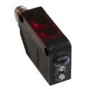Omron Retroreflective Photoelectric Sensor Block Sensor 100 mm to 4 m Detection Range PNP Output IP67 Rated E3Z-R86