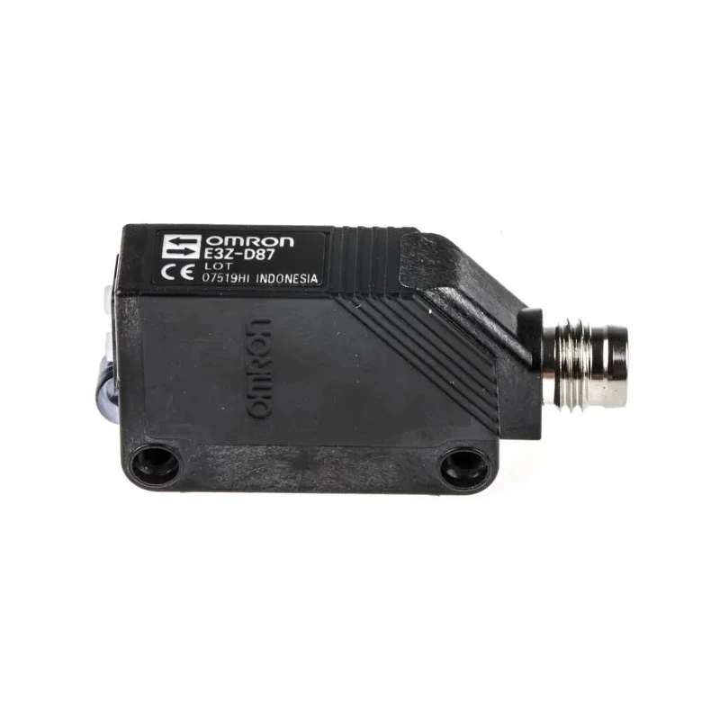 Omron Diffuse Photoelectric Sensor, Block Style, PNP Output, 1 m Detection Range, IP69K Protection E3Z-D87