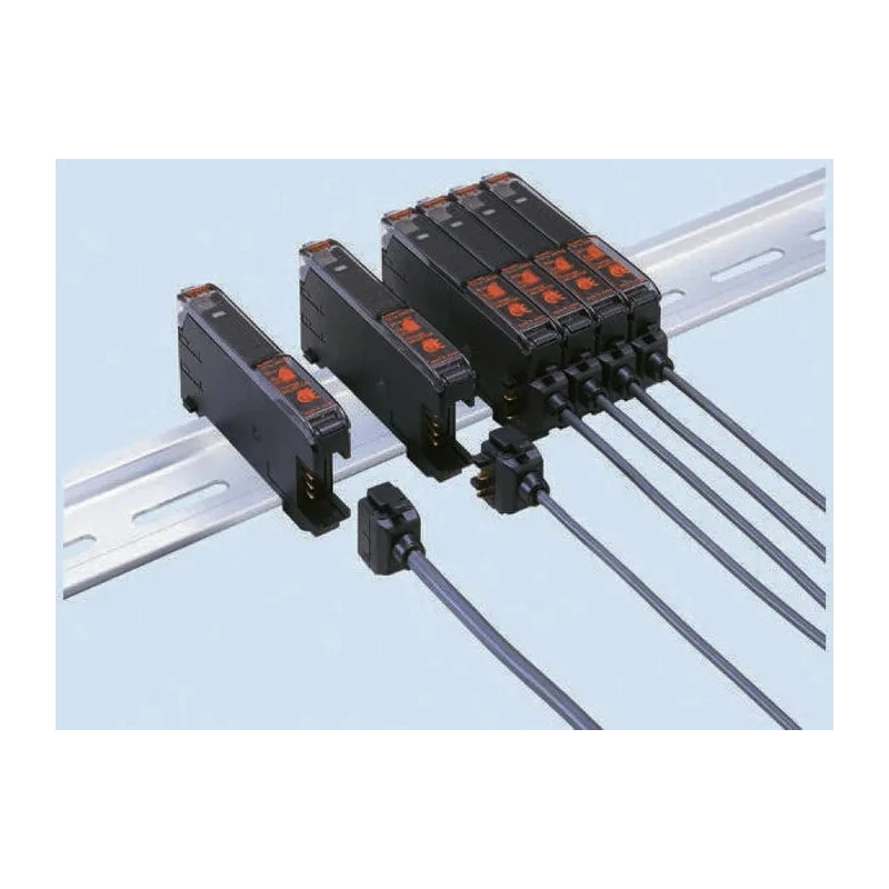 Omron E3X-DA-N Series High Performance Connector for Use with E3X-DA-S and MDA Series IEC 60529 IP66/IP50, 10-24 Vdc E3X-DA-N
