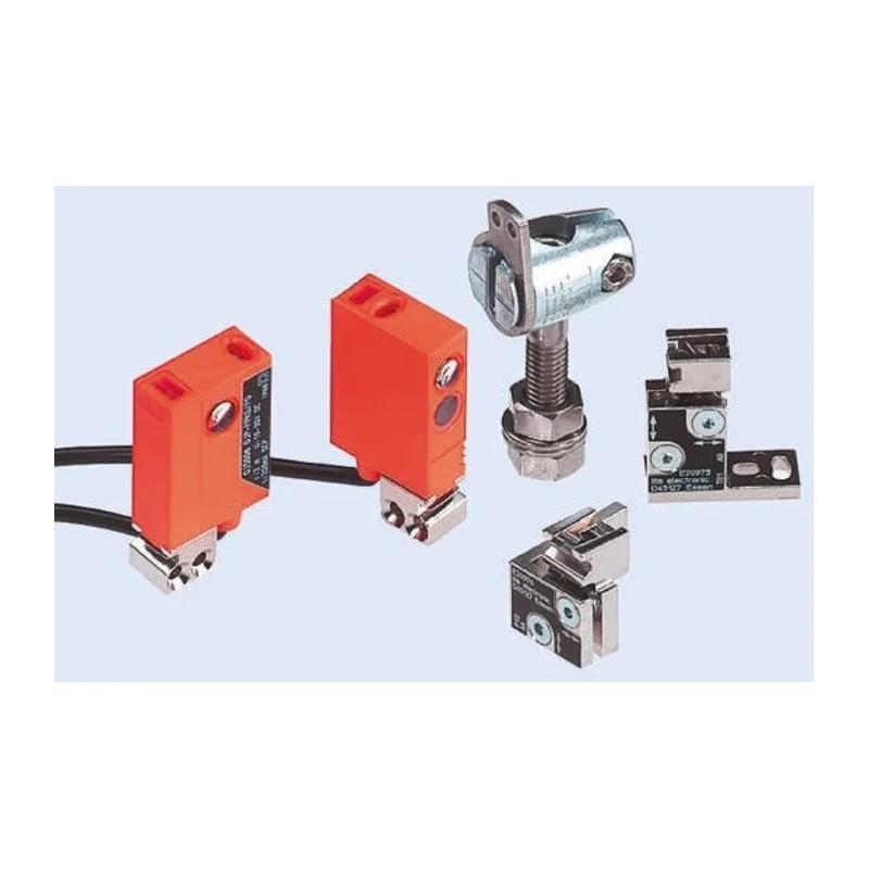 ifm electronic Retroreflective Photoelectric Sensor Block Style 2 m Detection Range PNP Output IP67 OJ5004