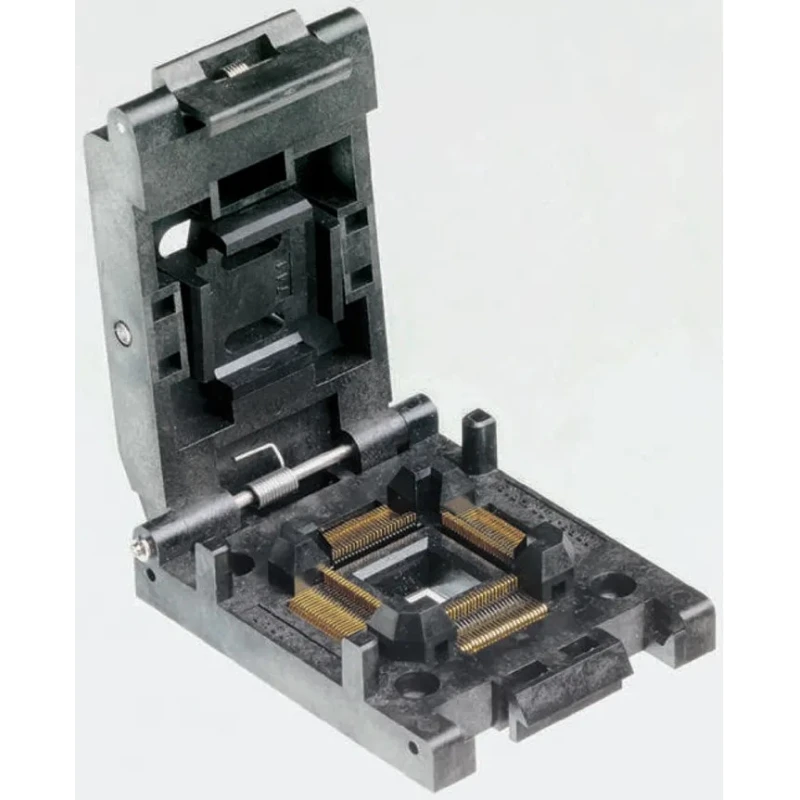 Yamaichi 0.65 mm Pitch 80 Way QFP Surface Test IC Socket IC51-0804-956-2