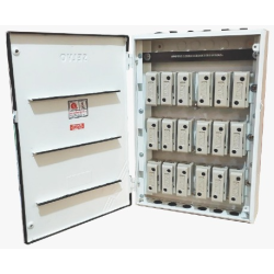 selvo-32a-6-way-tpn-fuse-distribution-board-selo74-59585