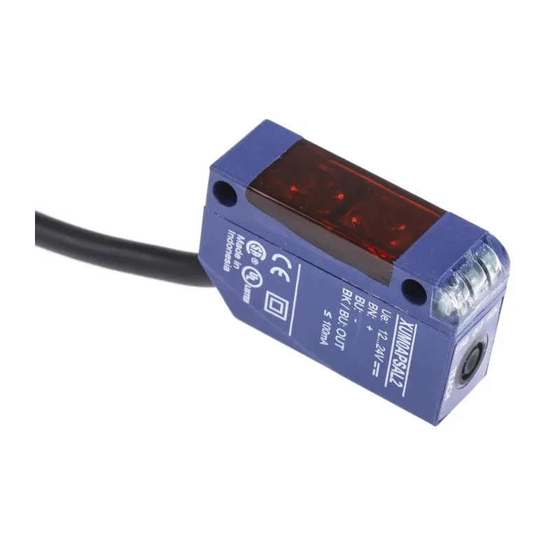 Telemecanique Sensors Through Beam Photoelectric Sensor Block Style 24V DC 100 mm to 10 m Detection Range PNP XUM0APSAL2