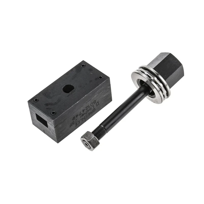 Greenlee 1 Piece Punch & Die Set 43.4 x 12.9 mm Hydraulic Operation 50124749