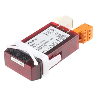 Baumer On-Off Temperature Controller Clip Mount 300V dc 1.3mA PA201