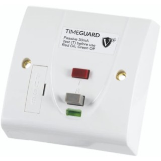 Timeguard 13A Switched Fused Spur with Dual Flag RCD Technology, 230V AC, Passive RCD BS1363-4 BS7288:2016 