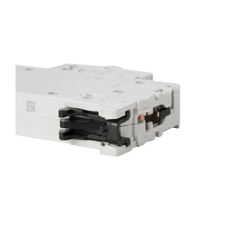 ABB System Pro M Compact Miniature Circuit Breaker, 1-Pole, 6A Current Rating, Type B Tripping 2CDS251001R0065 - S201B6