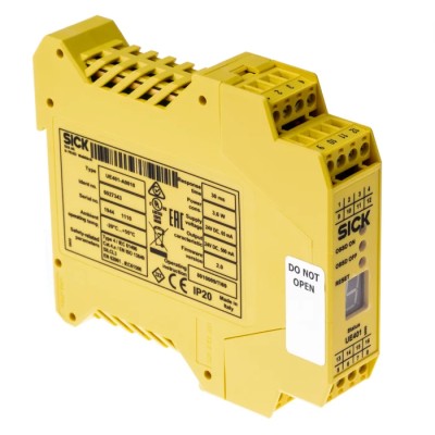 SICK 24V DC Safety Relay Snap-On Mount 3.6W Power Consumption UE401