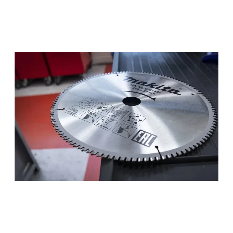 Makita Circular Saw Blade, 260 mm Diameter, 120 Teeth TCG, Straight Cut, 1.8mm Plate Thickness, 2.6mm Kerf D-65660