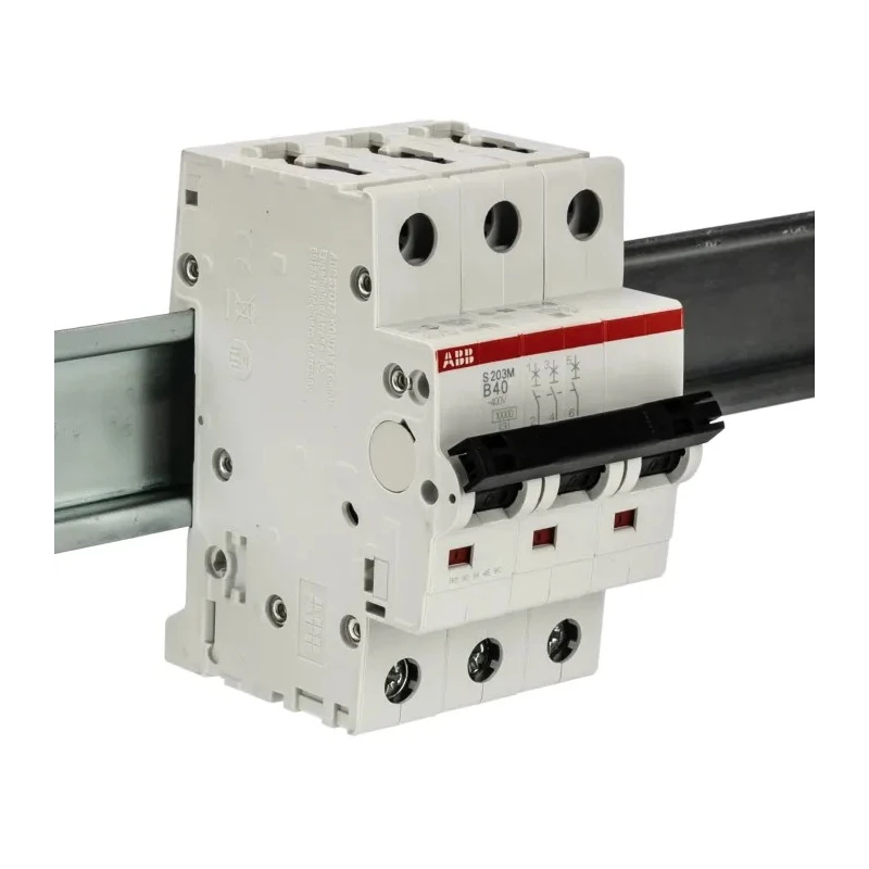 ABB System Pro M Compact S200M Miniature Circuit Breaker, 3-Pole, 40A, Type B, 440V AC, 12V DC 2CDS273001R0405 S203M-B40