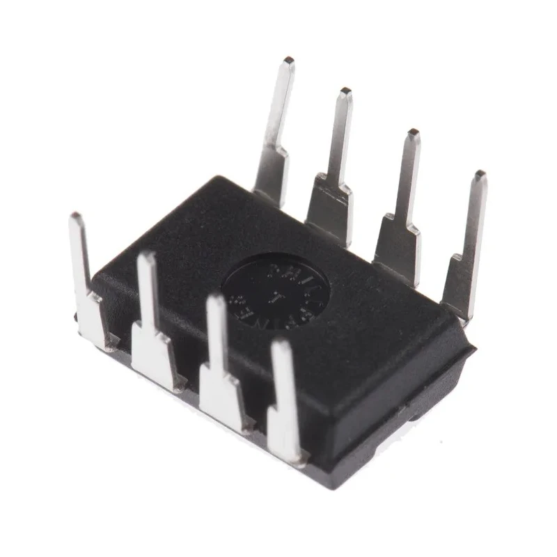 Texas Instruments Operational Amplifier 15 MHz, 2 Channels, 8-Pin MDIP Package LM833N/NOPB
