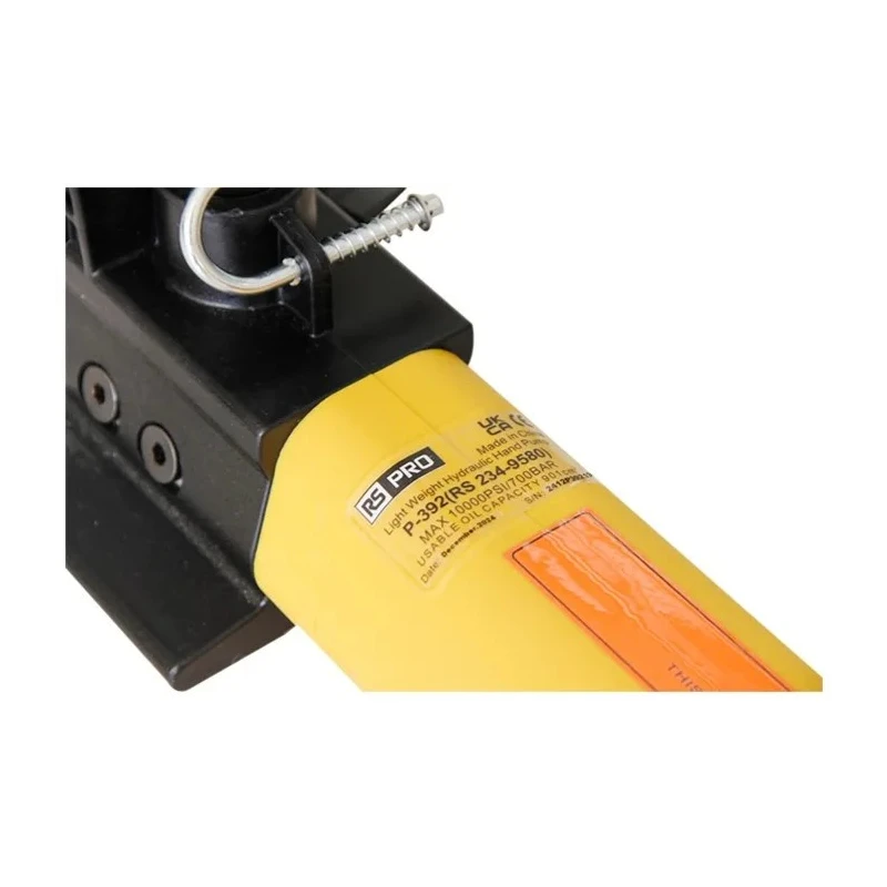 RS Pro Hydraulic Hand Pump 0.901 L Usable Oil Capacity, 25.4 mm Cylinder Stroke, 700 bar Maximum Operating Pressure 234-9582