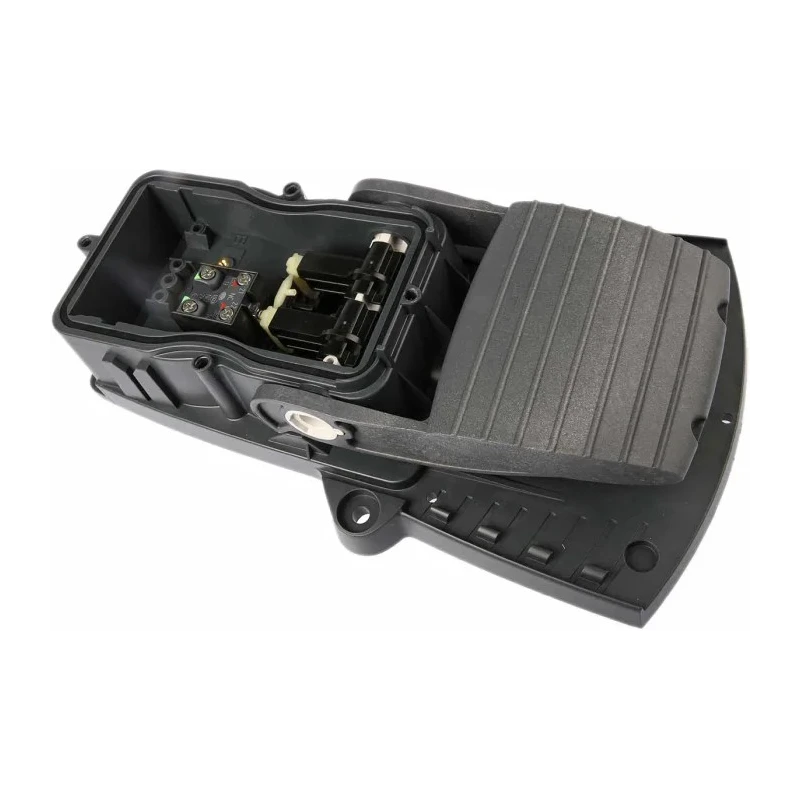 Schneider Electric Industrial Duty Momentary On-Off Foot Switch SPDT 3A 240V AC Plastic Housing IP66 XPEB310