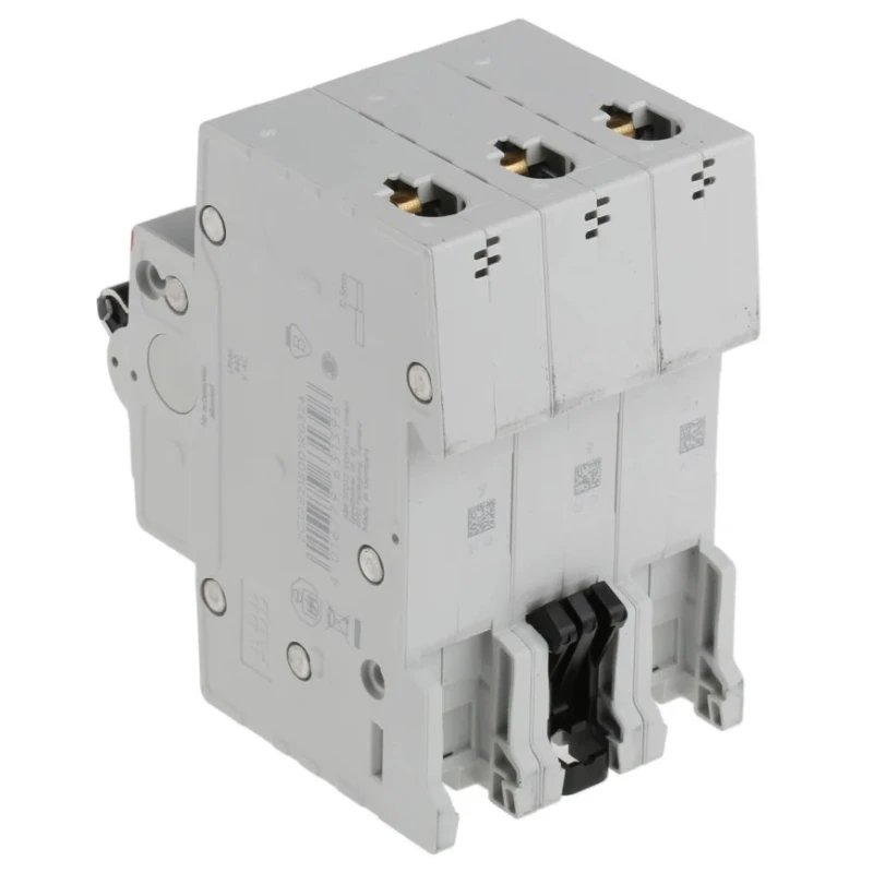 ABB ComPact Home Miniature Circuit Breaker, 3-Pole, 32A, Type C, 440V AC, 6 kA Breaking Capacity SH200