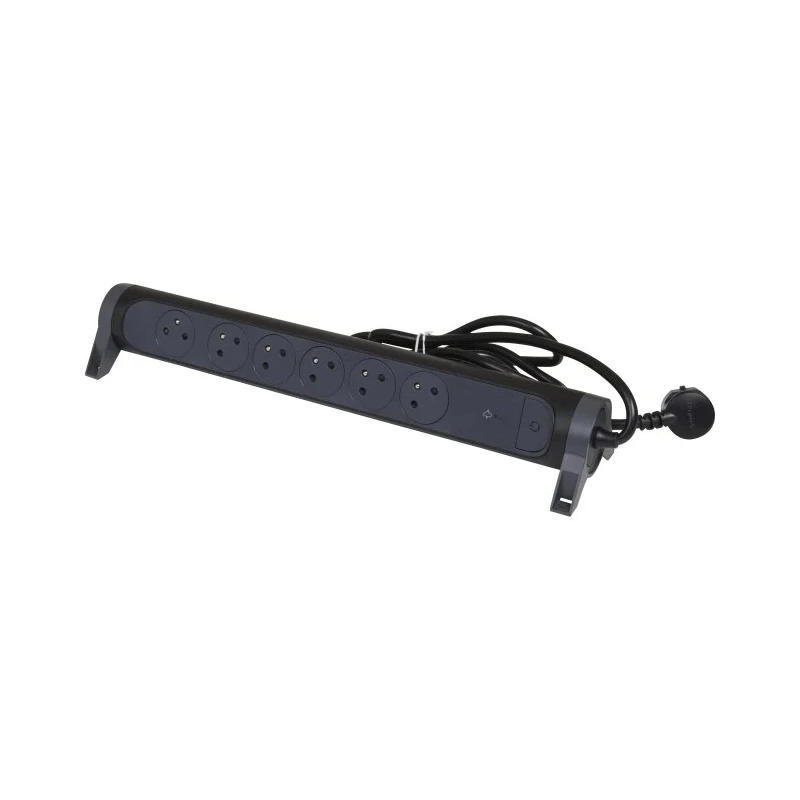 Legrand 1.5 m 6 Socket Type E Extension Lead 16 A 3680 W IK04 Impact Resistance 049427