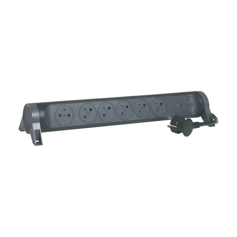 Legrand 1.5 m 6 Socket Type E Extension Lead 16 A 3680 W IK04 Impact Resistance 049427
