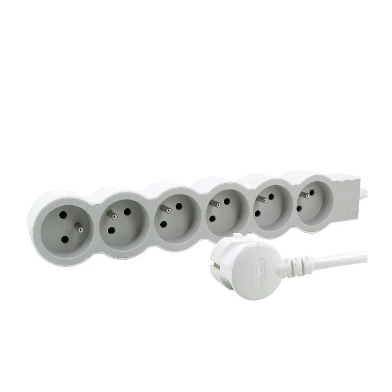 Legrand Extension Lead 3 m Cable Length 6 Socket Type E 16A 3680W Model 049494