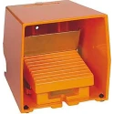 Schneider Electric Industrial Duty Momentary On-Off Foot Switch 2 NO/2 NC Metal 3A 240 V AC Contact XPER511