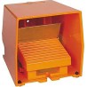 Schneider Electric Industrial Duty Momentary On-Off Foot Switch 2 NO/2 NC Metal 3A 240 V AC Contact XPER511