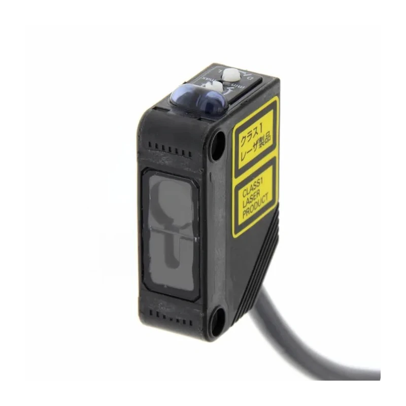 Omron Retroreflective Photoelectric Sensor Block Sensor, Detection Range 200 to 15 m, PNP Output, IP67 Rated E3Z-LR81 2M