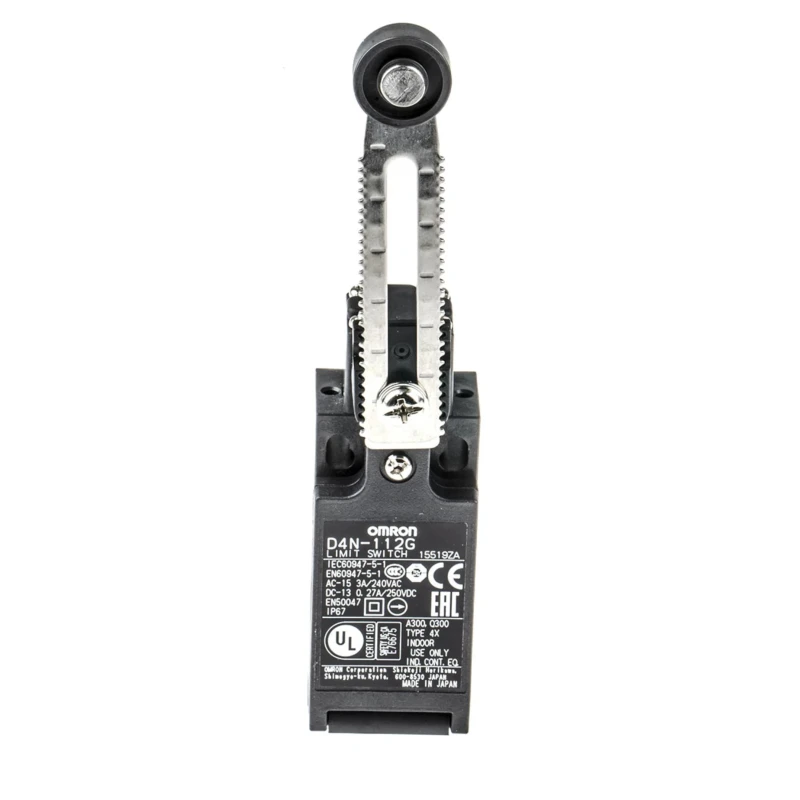 Omron D4n Series Roller Lever Interlock Switch, 1 NO/1 NC, IP67, Polyester Housing, 4A 