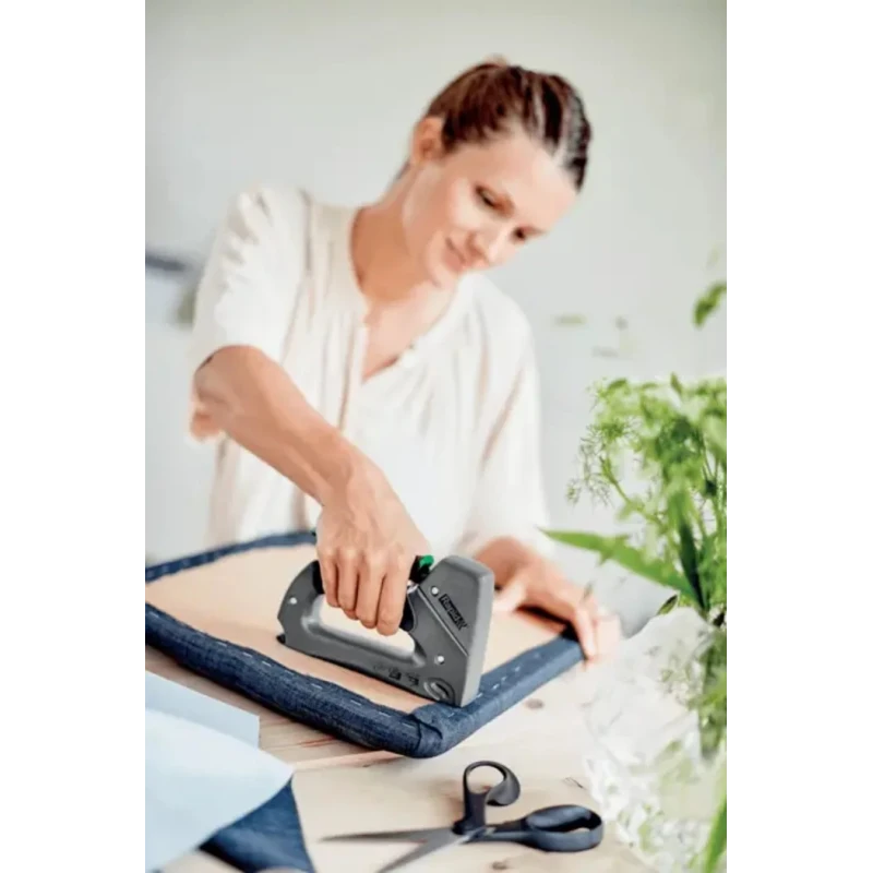 Rapid Staple Gun Powerful Ergonomic Aluminum Body Model 5001674 6-14 mm Staples Sweden 5001674