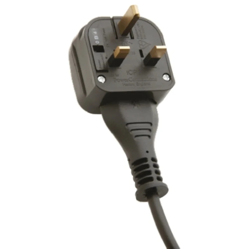 PowerConnections Mains Connector Converter Italy to UK 230V 10A ICP3-BK-R-10A
