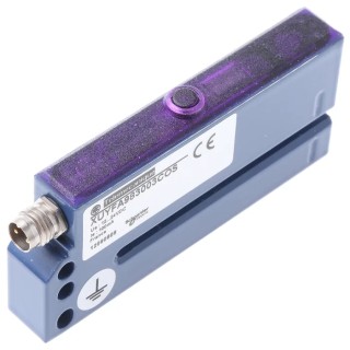 Telemecanique Sensors Through Beam Photoelectric Sensor, Fork Style, 3 m Detection Range, NPN/PNP Output, 24V DC, IP65 Rated 