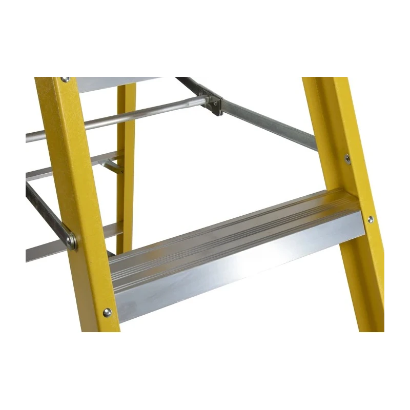RS PRO Fibreglass Step Ladder 8 Rungs, 2.1m Platform Height, Aluminium Rungs, Fibreglass Stiles, Load Capacity 150kg 553-826