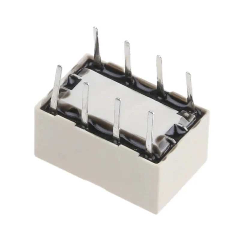Omron PCB Signal Relay 24V DC Coil 1A DPDT Silver Alloy Contact Material G6K-2P 24DC
