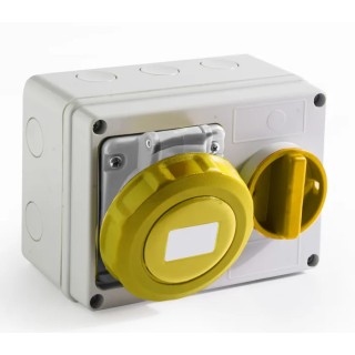 RS PRO Industrial Power Connector 2P+T 16A, 110V, IP67 Rated, Yellow Wall Mount IP67