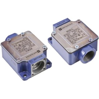 Telemecanique Sensors ZCKL Series Roller Lever Limit Switch, SPDT, IP65 Metal Housing, 240V AC, 3A ZCKL1H7
