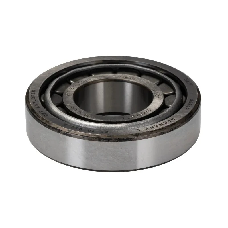 SKF Tapered Roller Bearing 35 mm ID 80 mm OD Dynamic Load 88.9kN Static Load 73.5kN Grooved Race 9000rpm 30307