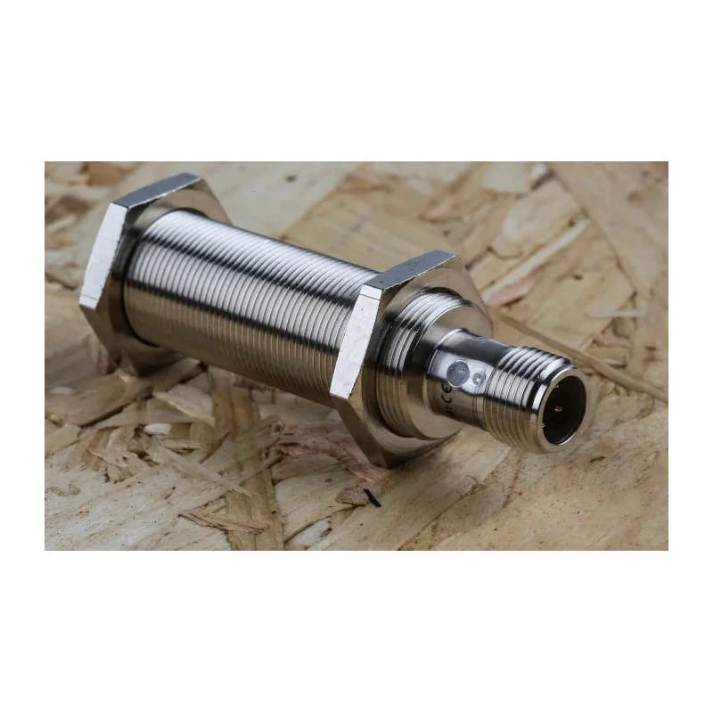 RS PRO Threaded Barrel Inductive Proximity Sensor M18 x 1 PNP 30V DC 5 mm Detection 200mA Output 701-8244