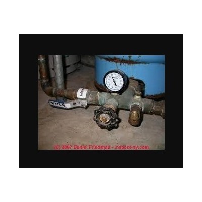 tank-pressure-gauge-7843