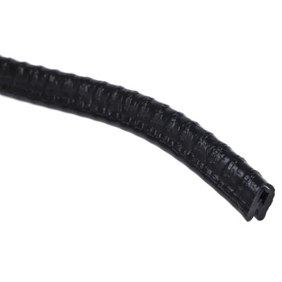 RS PRO Black Polyvinyl Chloride D-Type Edge Protection 20m Length 5.6mm Width 8.5mm Height 727-6037