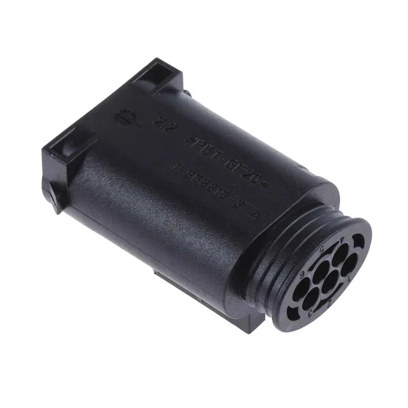 TE Connectivity Micro Quadlok System Automotive Connector Male Natural Cable 6 Way Crimp Termination 1-967587-3