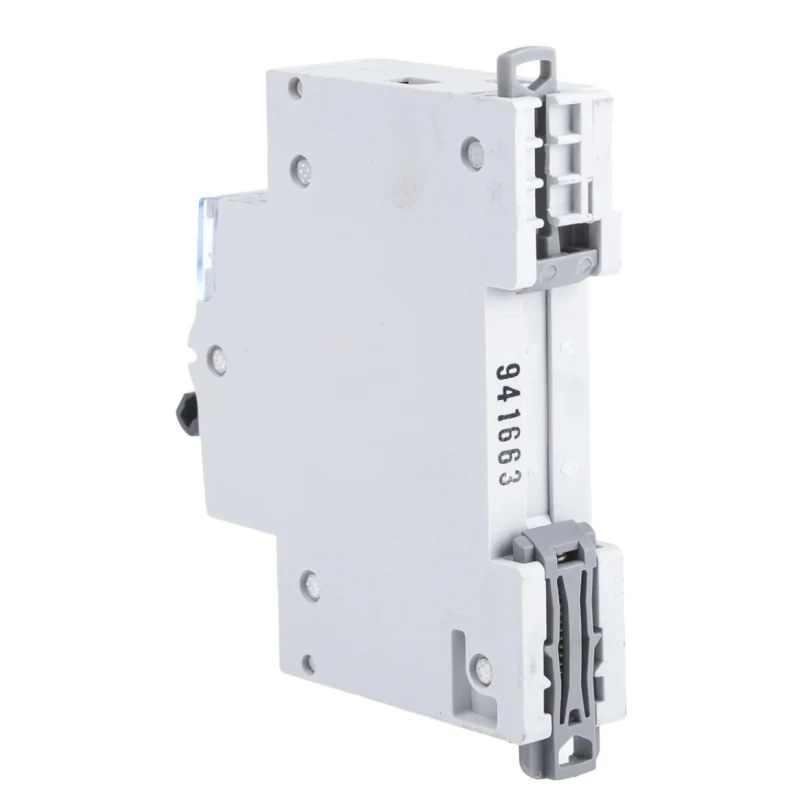 Legrand DX DNX3 Miniature Circuit Breaker, 1-Pole, 16A, Type C, 250V AC, 12V DC, 4.5 kA Breaking Capacity 