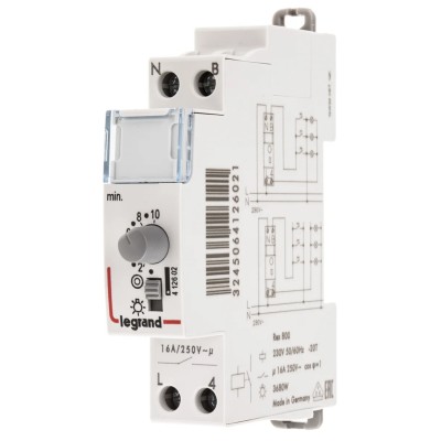 Legrand Digital DIN Rail Time Switch 230V ac 4 126 02