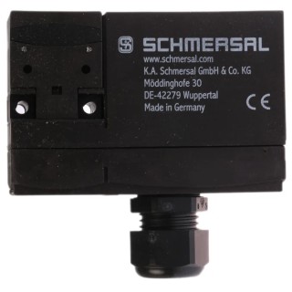 Schmersal Solenoid Interlock Switch AZM 170-11ZRK 24 VAC/DC Power to Unlock with IP67 Protection and 10W Consumption