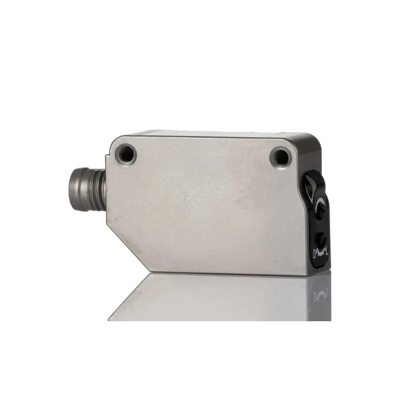 Omron Retroreflective Photoelectric Sensor Block Sensor 100 mm to 500 mm Detection Range PNP Output Stainless E3ZM-B86T