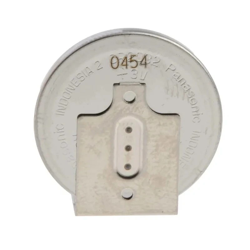 Panasonic 3 V Lithium Manganese Dioxide Button Battery, 20 mm Diameter CR2032