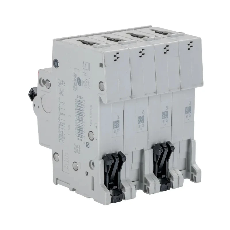 ABB System Pro M Compact S200 Miniature Circuit Breaker 4-Pole 32A Type B 400V AC 10 kA Breaking 2CDS254001R0325 S204-B32