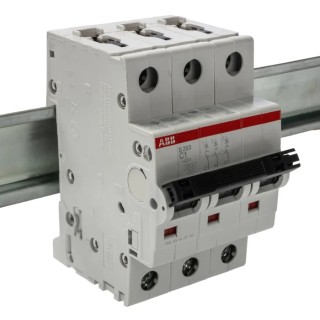 ABB System Pro M Compact S200 Miniature Circuit Breaker 3-Pole 1A Type C 400V AC 10 kA Breaking 2CDS253001R0014 S203-C1