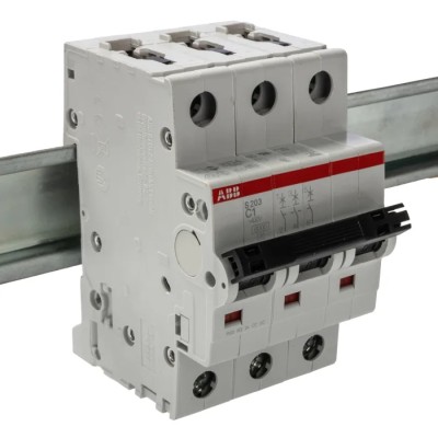 ABB System Pro M Compact S200 Miniature Circuit Breaker 3-Pole 1A Type C 400V AC 10 kA Breaking 2CDS253001R0014 S203-C1
