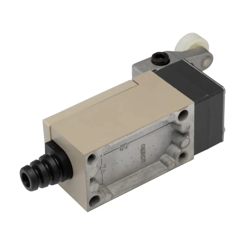 Omron HL-5000 Series Roller Lever Limit Switch SPDT Metal Housing IP65 250V AC HL-5000G